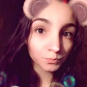 Meet your Posher, Kellie